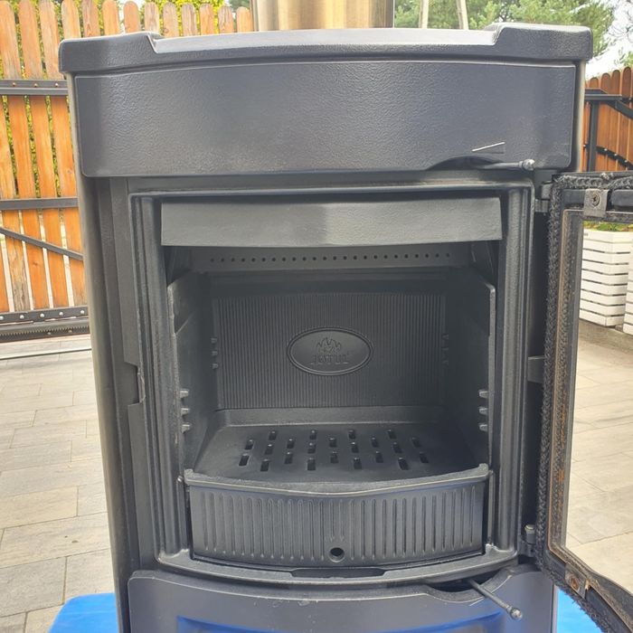 Piec jotul F 320jak nowy
