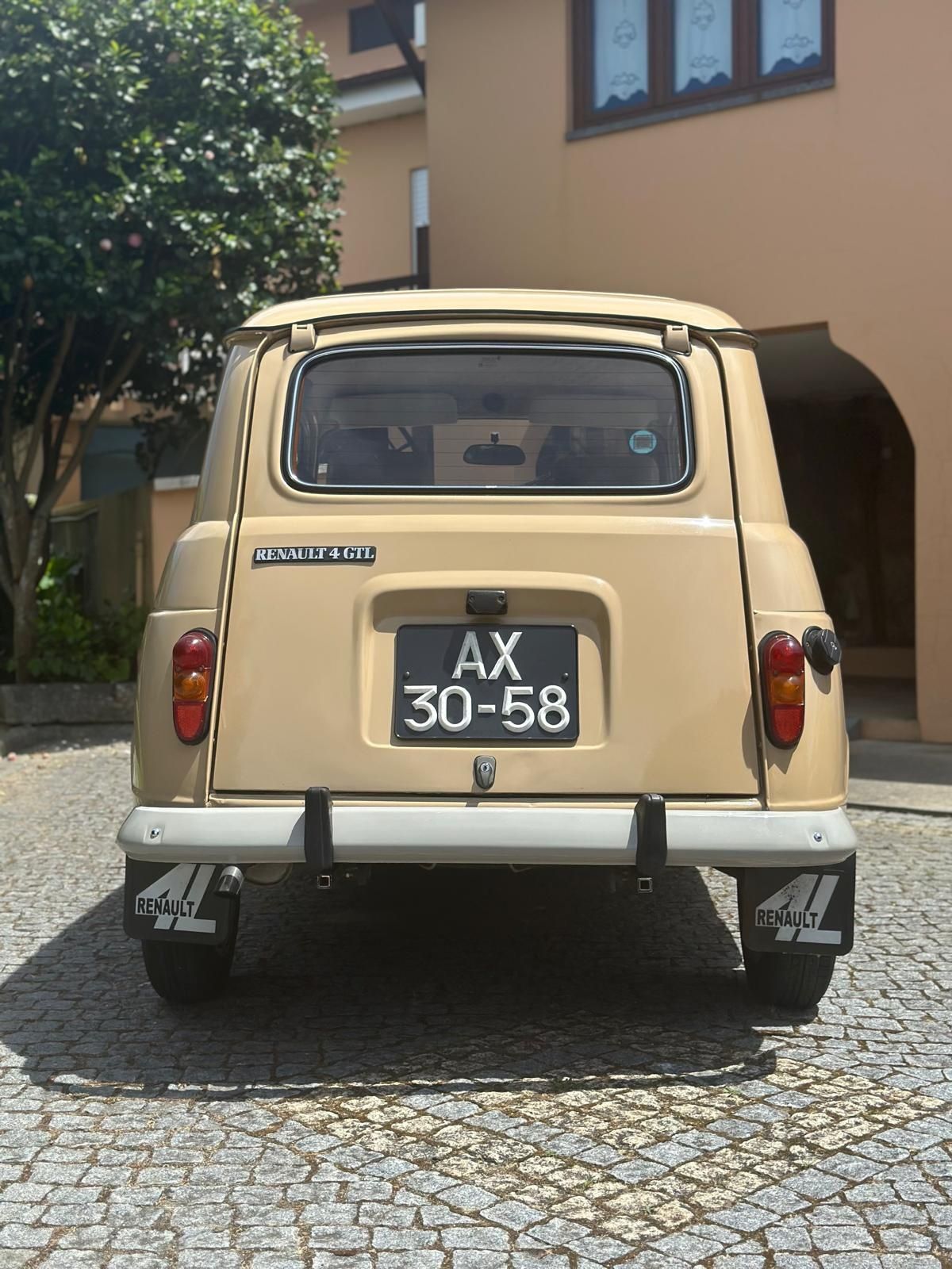 Vendo Renault 4TL