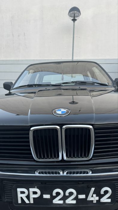 BMW E30 316 Clássico