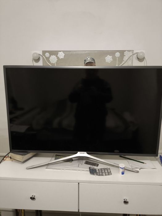 Телевізор Самсунг. В робочому состоянії .