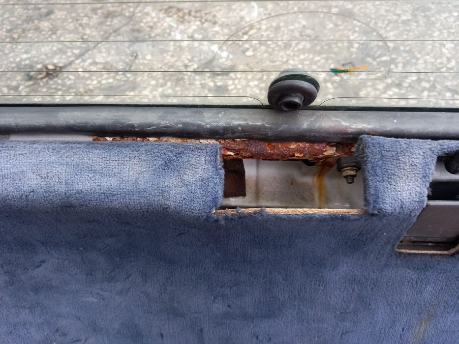 Porta / tampa da mala MERCEDES-BENZ Classe E (W124)