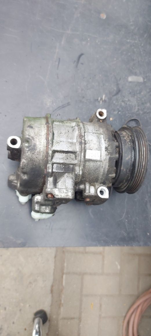 kompresor sprężarka klimatyzacji VW Passat do regeneracji