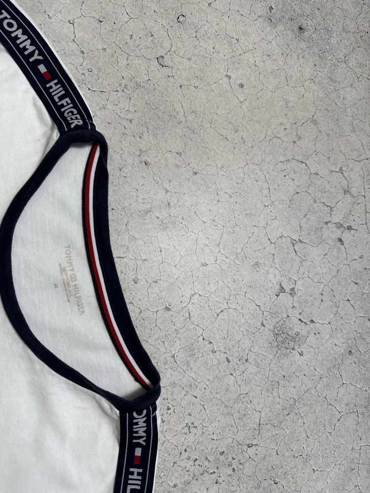 Мужская Футболка Tommy Hilfiger С Лампасами Оригинал Размер M