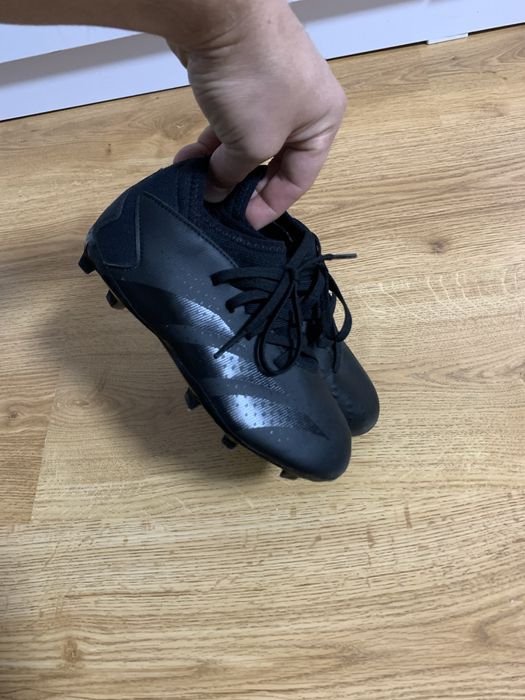 Бутси Adidas Predator Accuracy.3 FG JR 2023 р.31, копочки