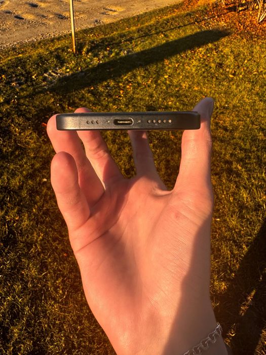 iPhone 16 256 GB e-sim