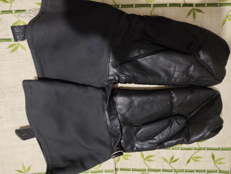 Військові шкіряні рукавиці