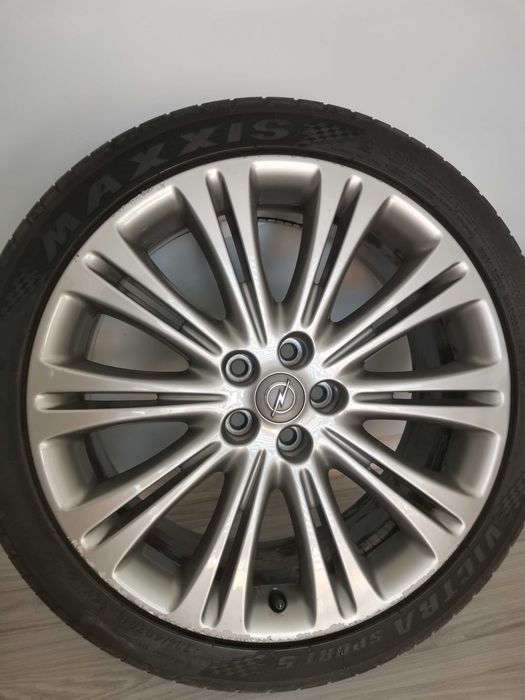 Koła 19'  5/105 z oponami letnimi i alufelgami do Opla