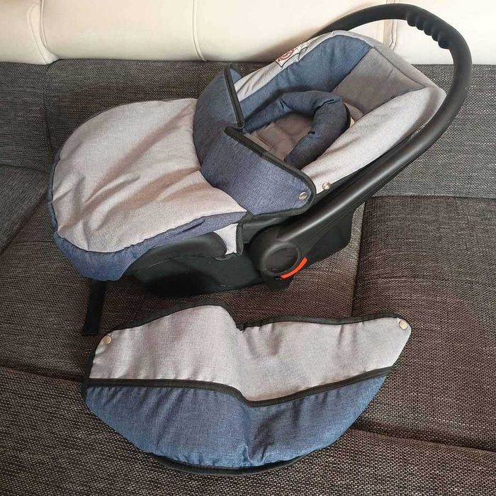 Fotelik -nosidełko plus Leżaczek  - Stan NOWE