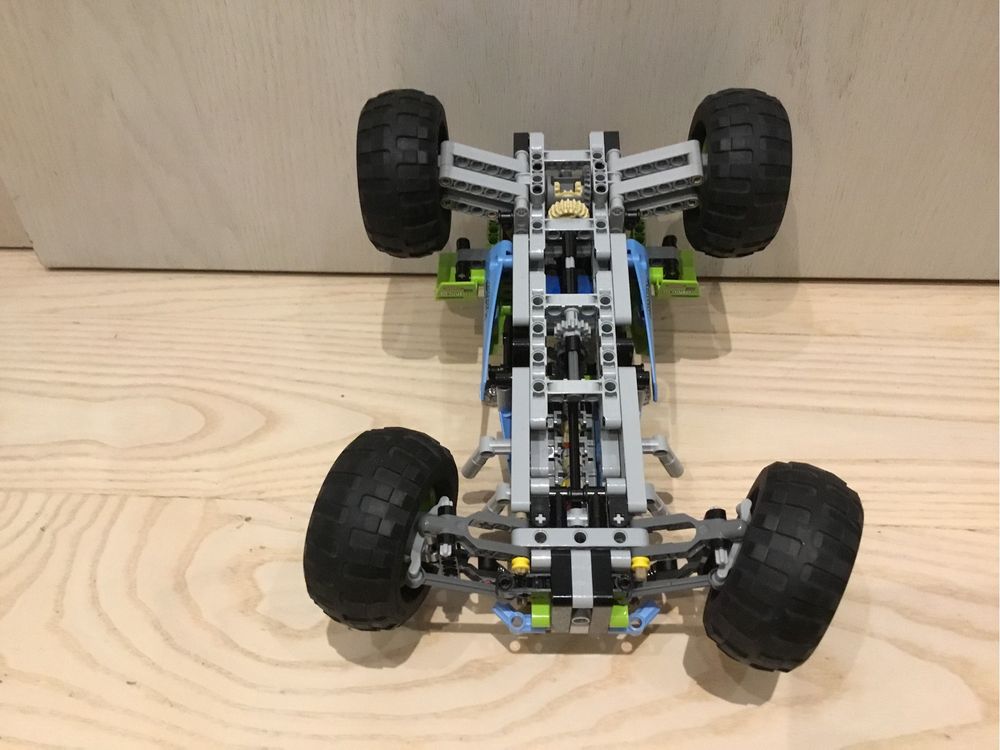 KOMPLETNE klocki LEGO Technic 42037 terenówka 2w1