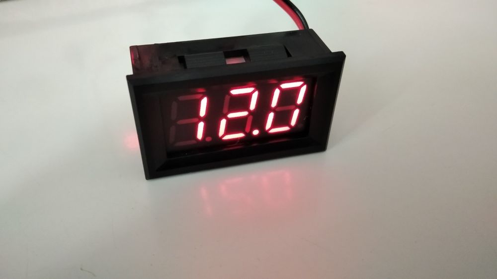 Цифровой вольтметр