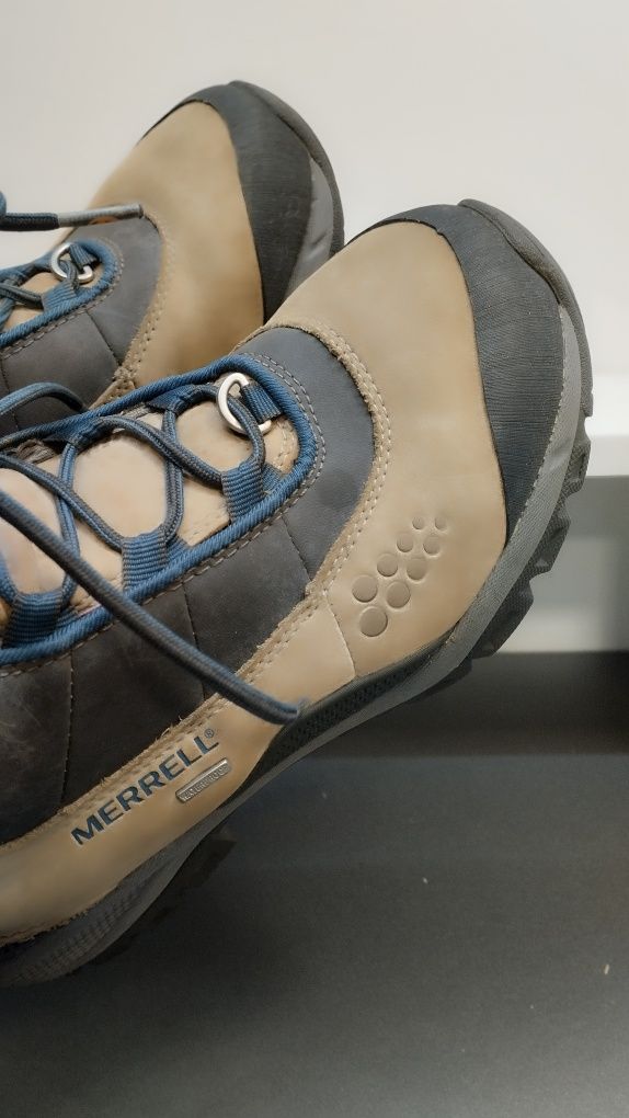 Трекинговые ботинки Merrell