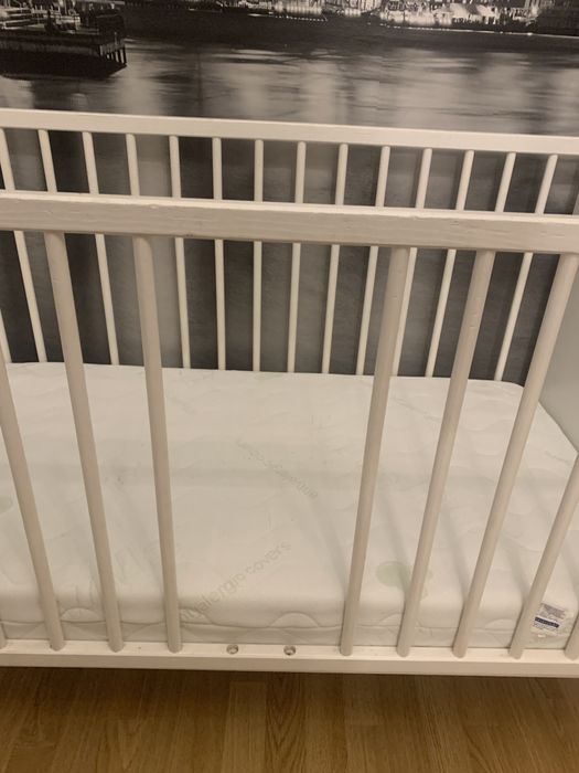 Biale łóżeczko „Sówki”