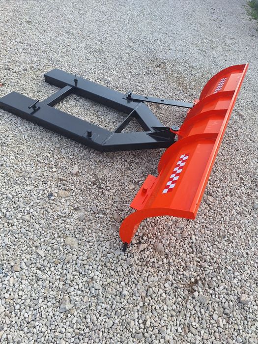Pług do śniegu do paleciaka widlaka wózka widłowego Dostawa