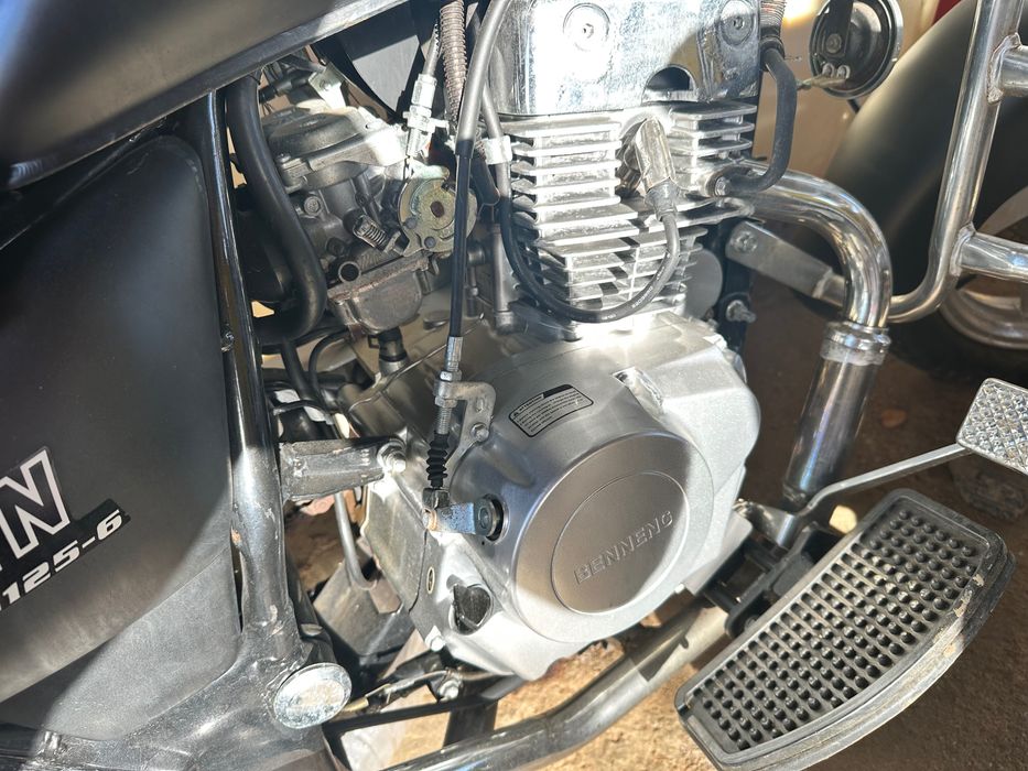 Vendo mota Znen moto nova