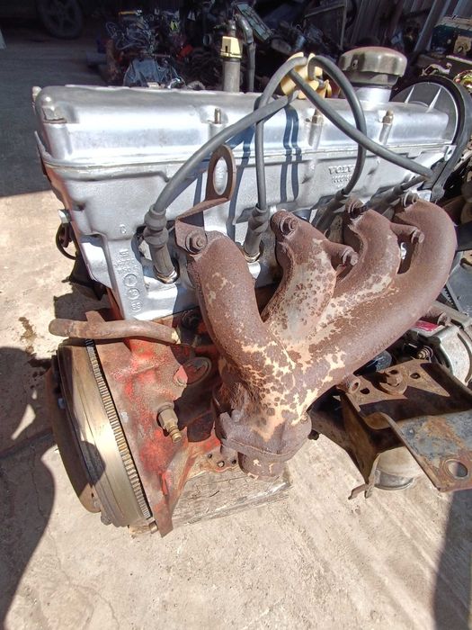 Двигатель Вольво 360 Бензин 2.0 Volvo Инжектор Мотор