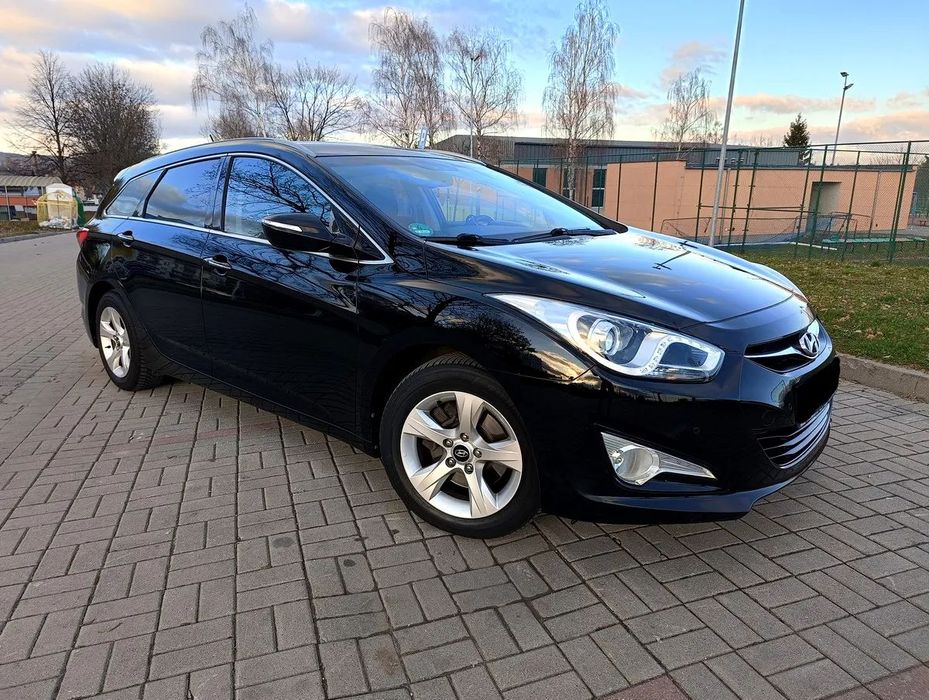 Hyundai i40 2.0 Benzyna 177KM, Automat , Przebieg tylko 86tys.km, Serwisowany ASO