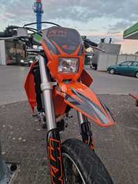 KTM LC4 Supermoto 2003 - Idealny Stan, Gotowy do Jazdy!