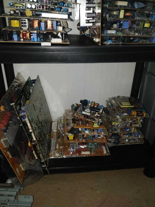 Placas para TVs novas é usadas