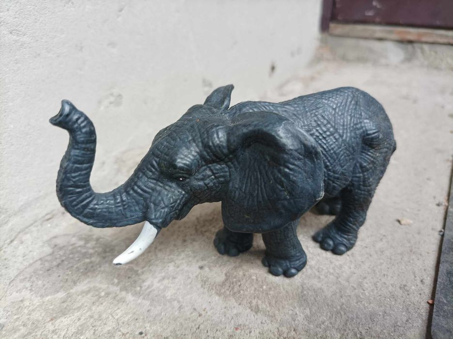 Orginalna sygnowana figurka słonia 17 cm
