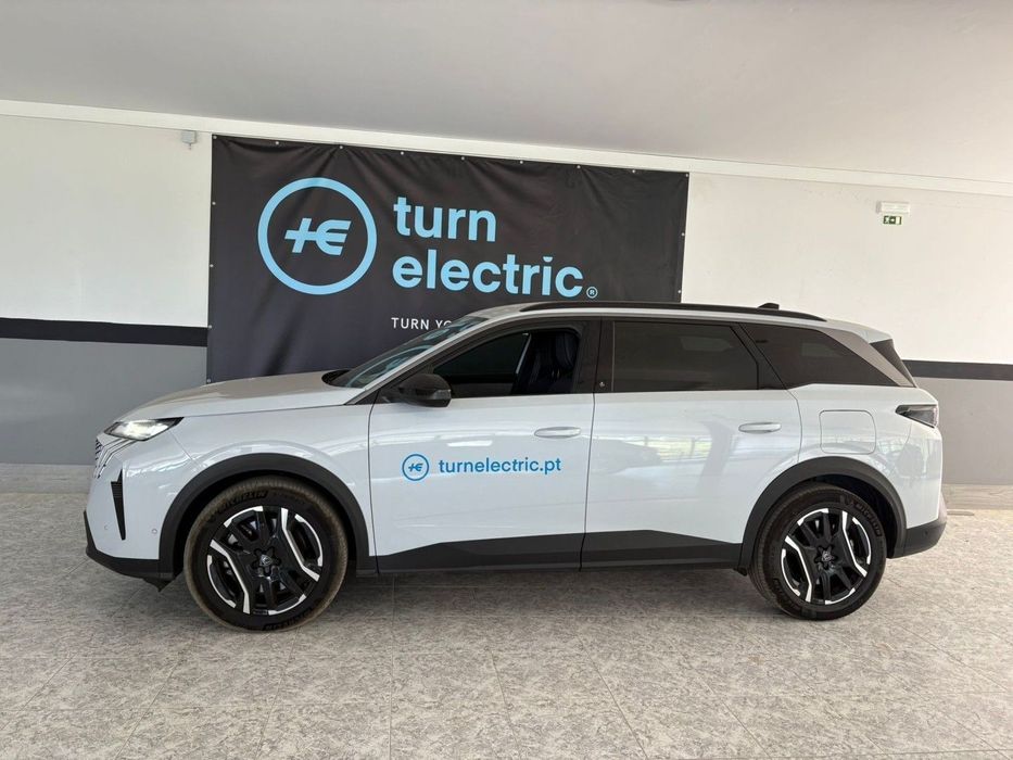 Peugeot E-5008 73 kWh Allure