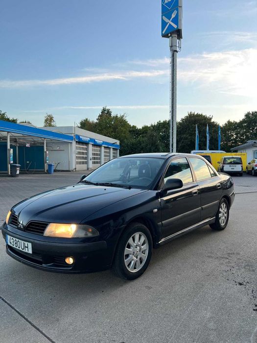 Mitsubishi Carisma 1.3 Gasolina 2002 75cv