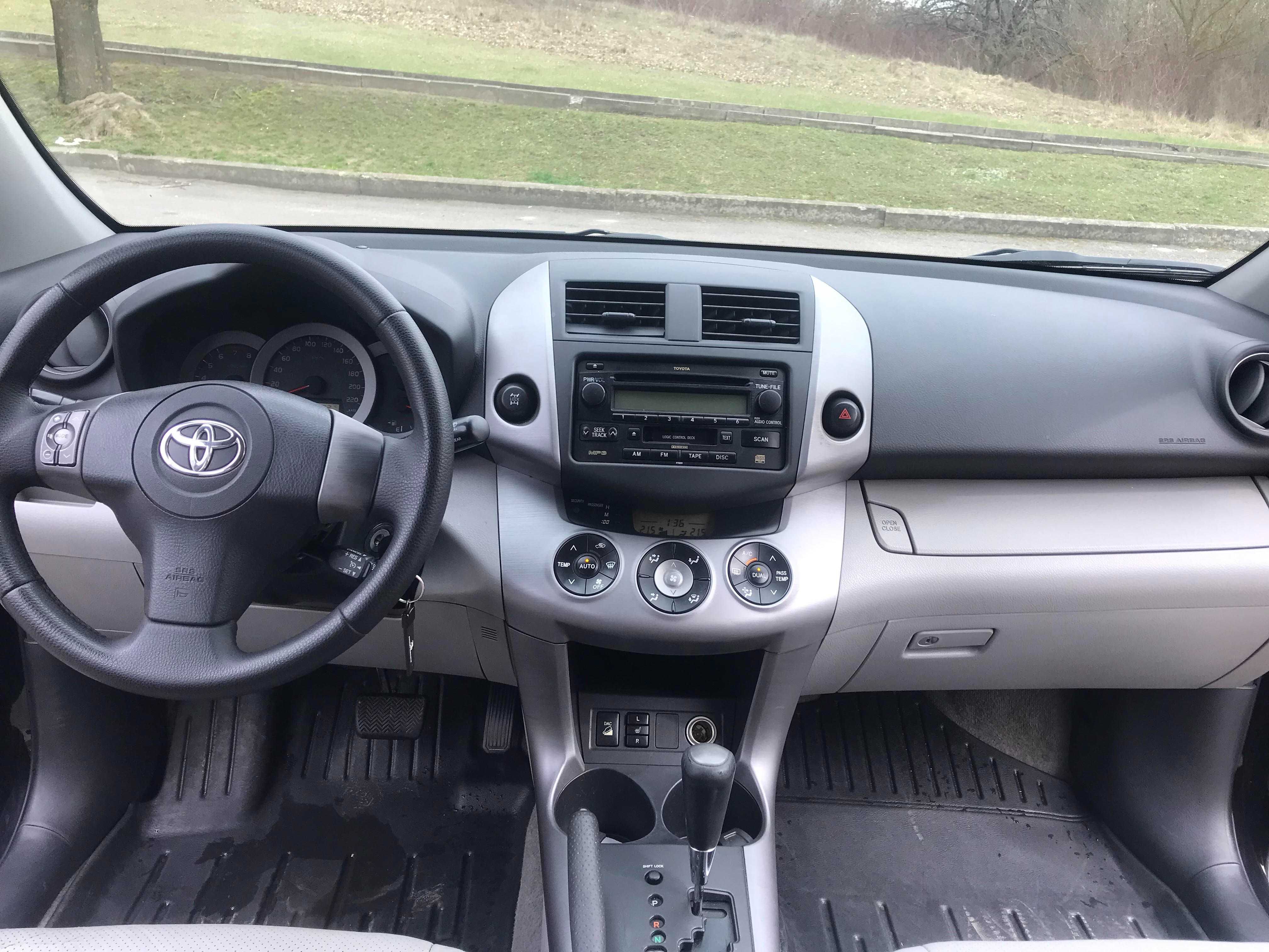 Toyota RAV4 LONG