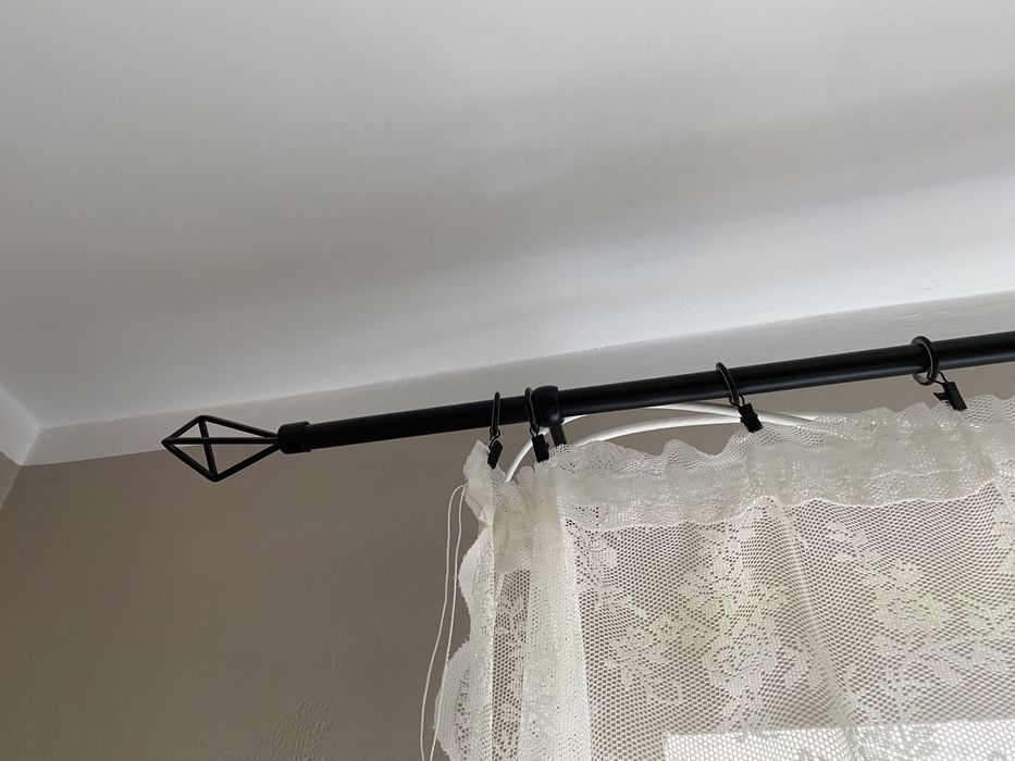 Karnisz czarny 200cm