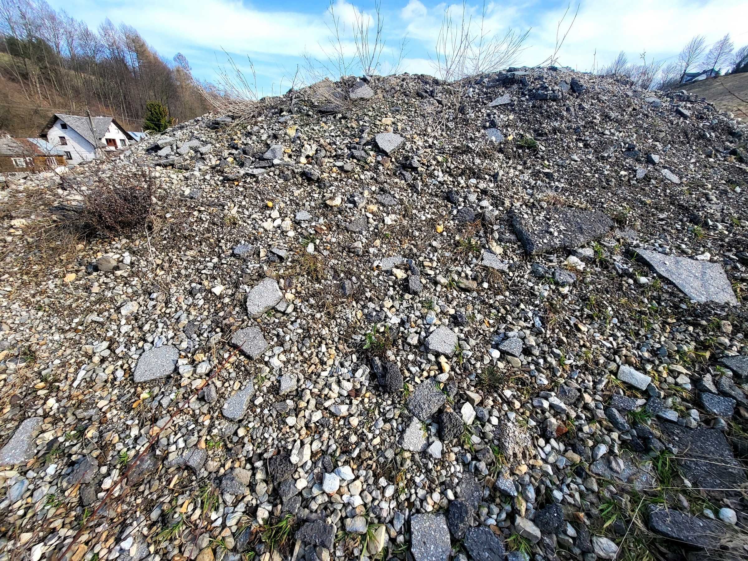 Frez asfaltowy destrukt kruszywo podbudowa drogi utwardzenie terenu