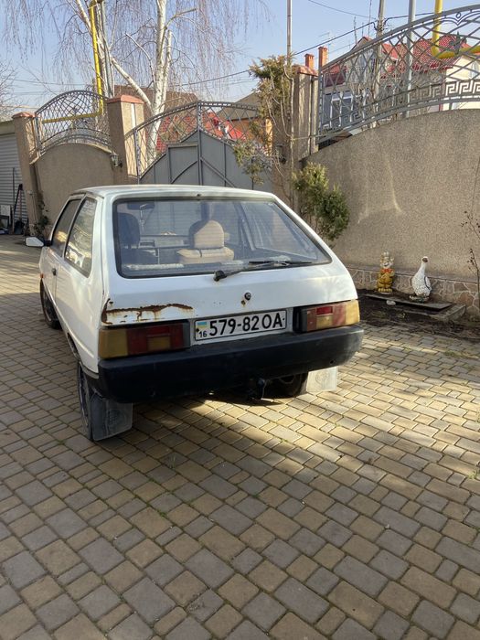 Таврия 1102 ,1992 года , 1,2