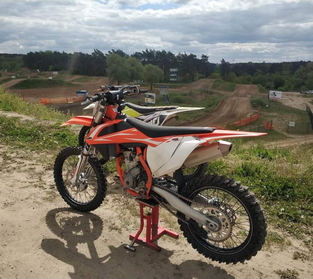 Ktm sx-f 250 18 r . Bez wkładu oryginał