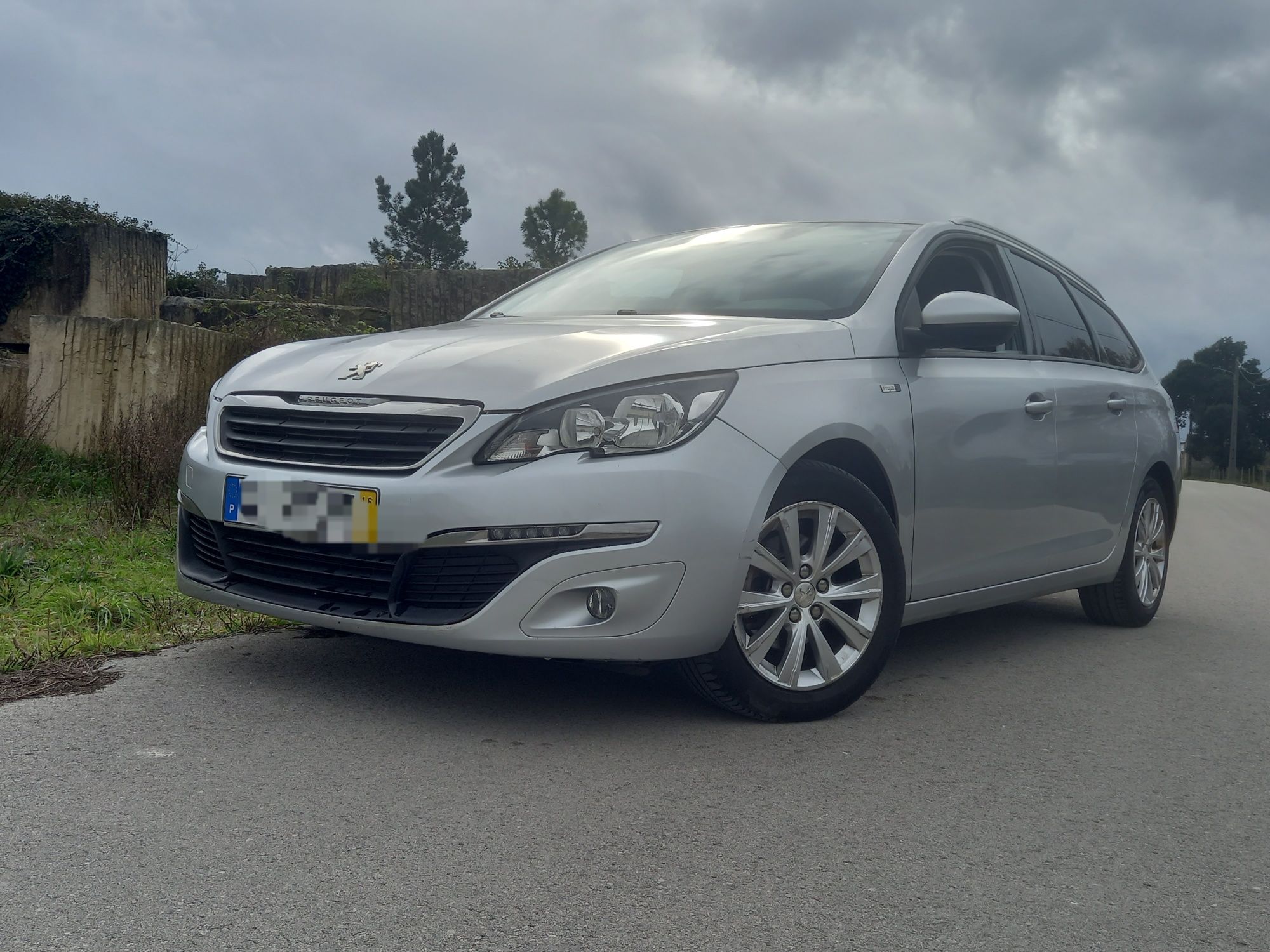 Peugeot 308sw bluehdi muito bonita