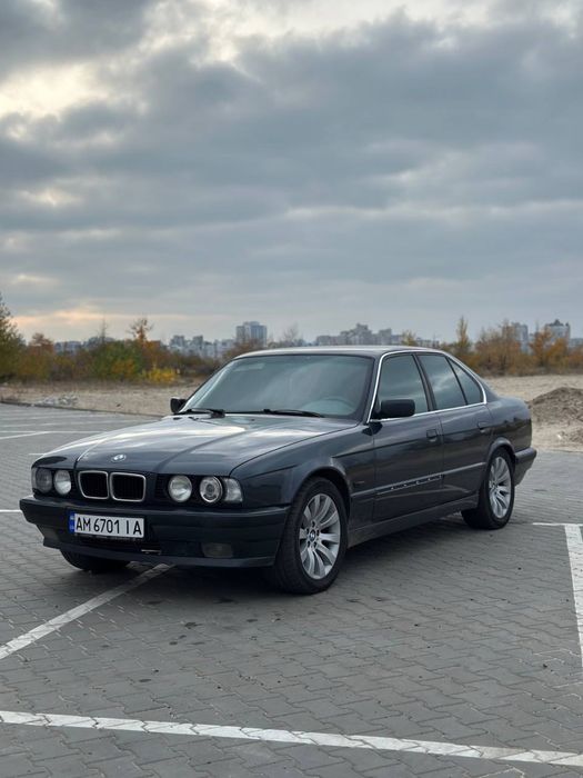 Продам bmw e34 525 газ/бензин