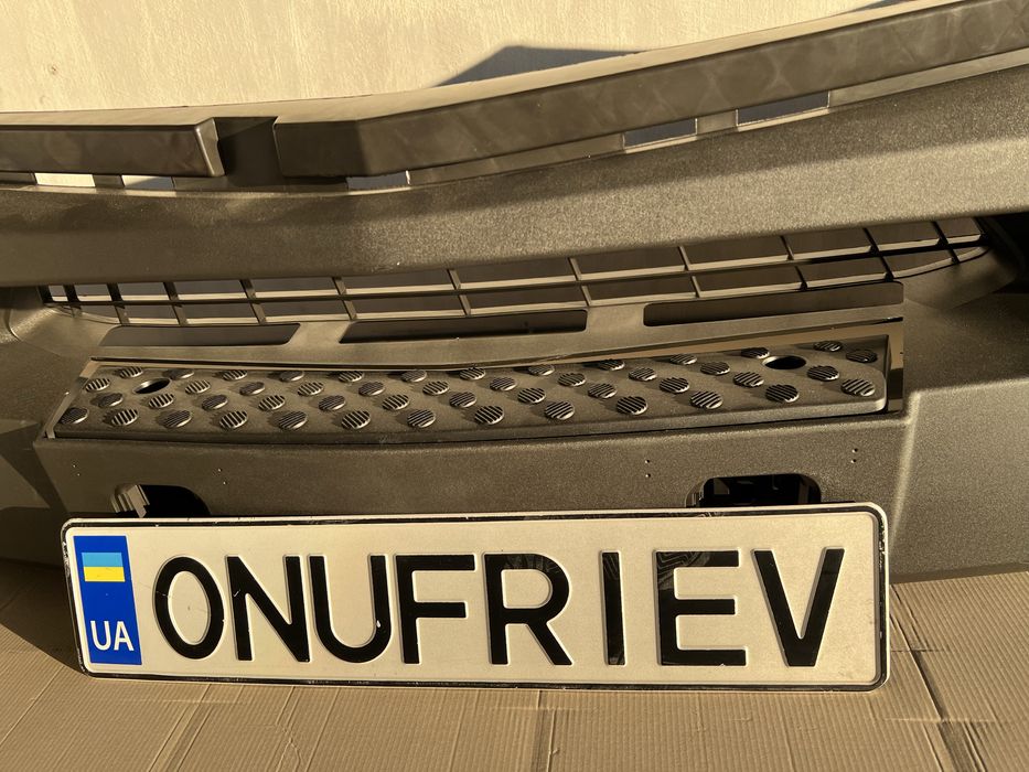 бампер рестайлінг противотуманки mercedes sprinter w906 2014-2018