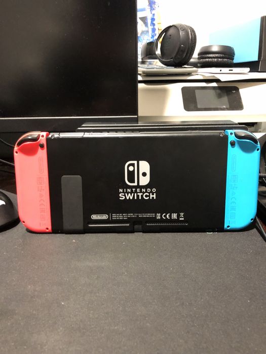 Nintendo Switch v1