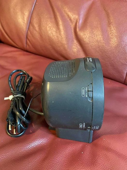 Радіо годинник Aiwa FR-A35EZ