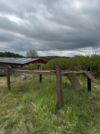 Podnośnik samochodowy śrubowy Sprawny