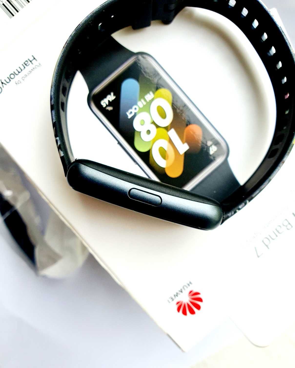 Продам браслет Huawei band лимитированной серии 3 года гарантии