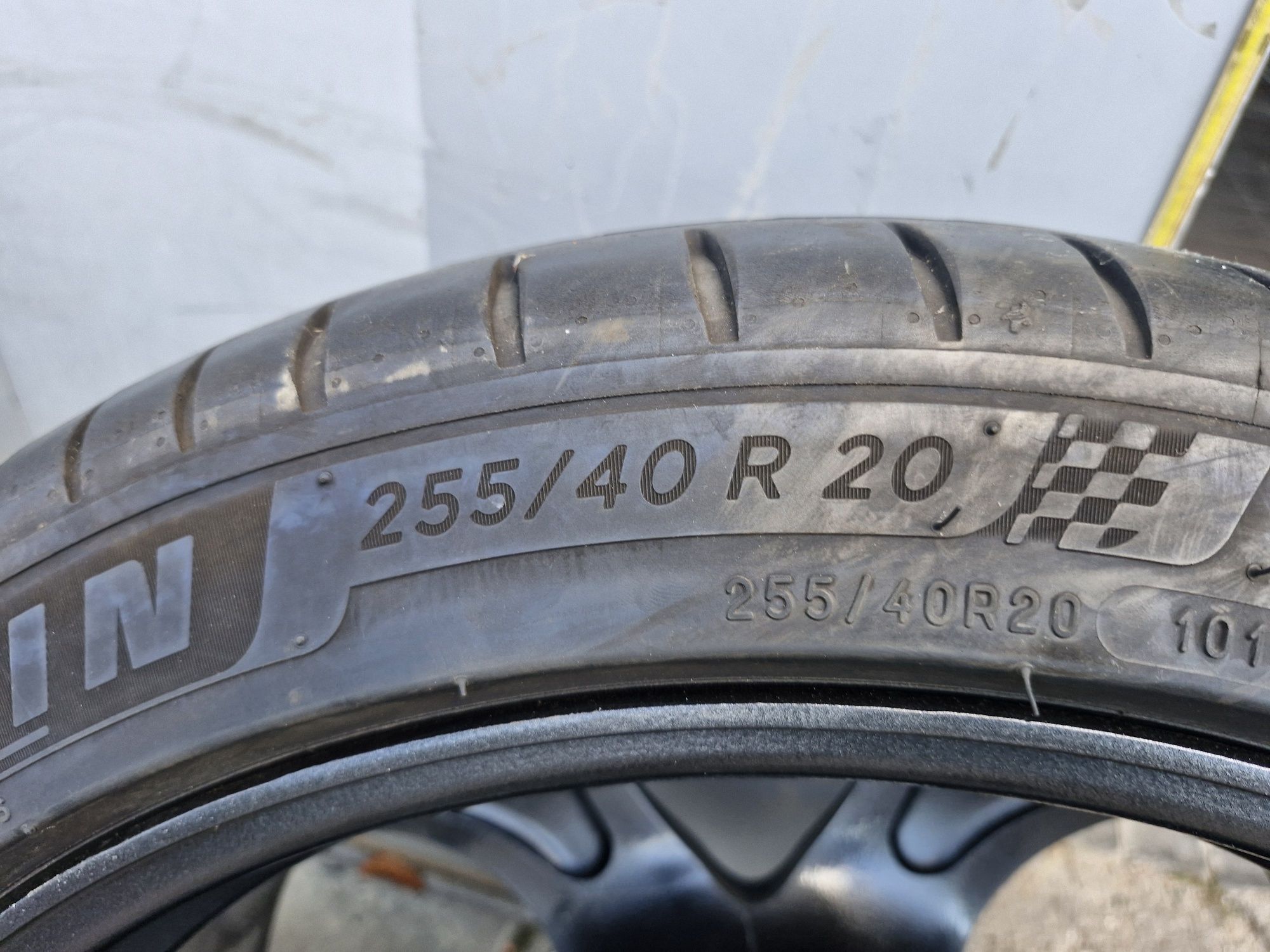 Комплект дисків з шиной R 20 5 120