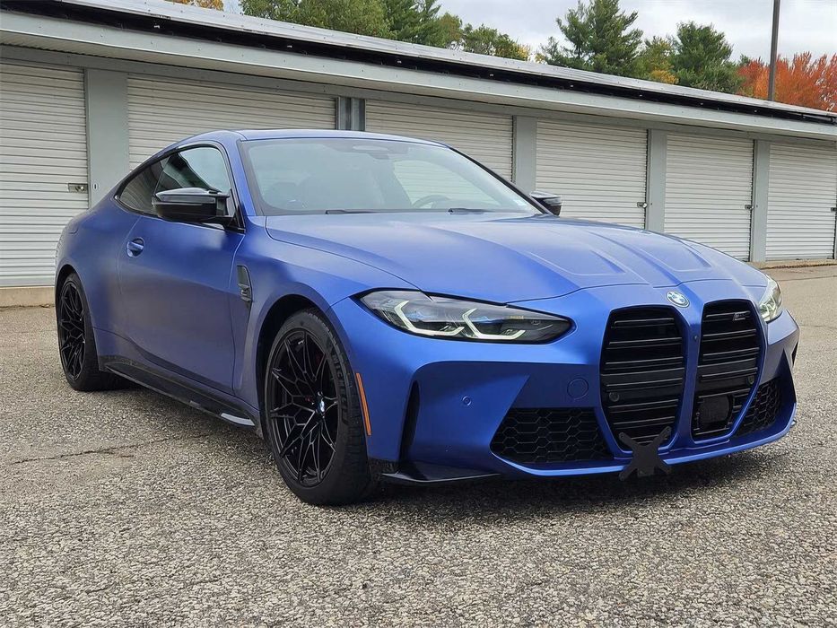 BMW M4 Competition xDrive      2022