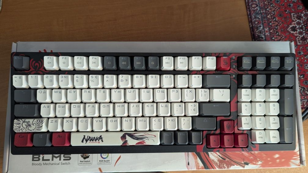 Продам клавіатуру bloody naraka s98
