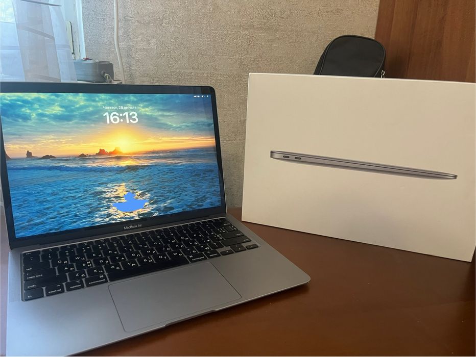 Macbook air 256ГБ