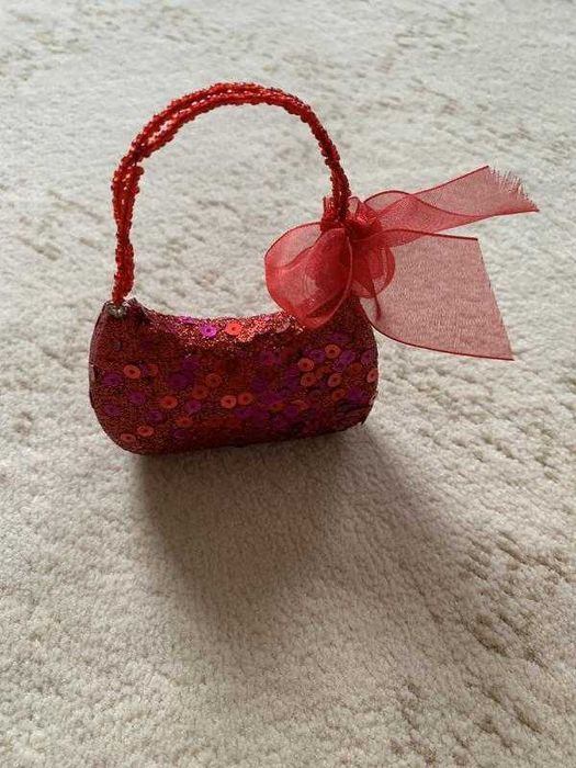Іграшка на ялинку у формі сумочки