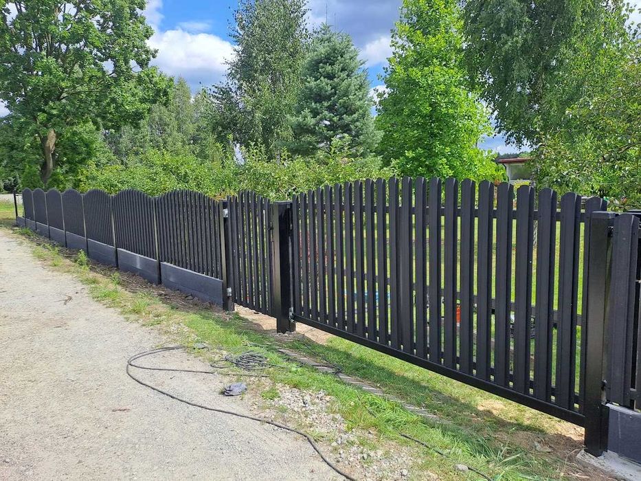 Nowoczesne ogrodzenie palisadowe różne wzory