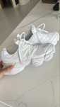 New Balance white 9060 roz 36