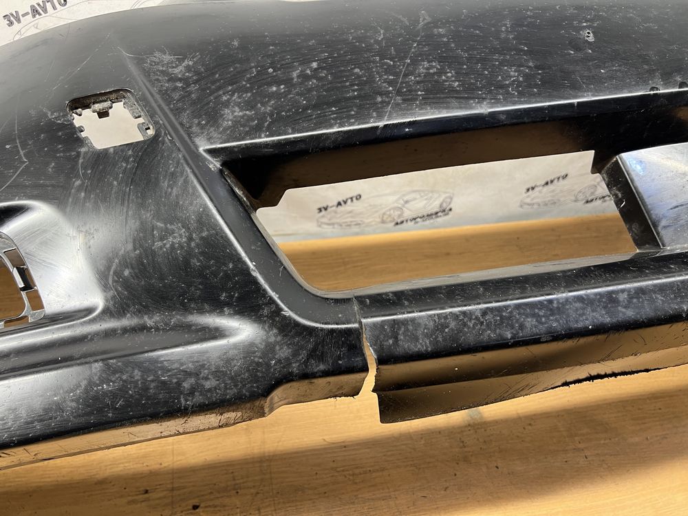 Бампер передній передний Subaru Legacy Bm Br usa 57704aj08a 2009-2015