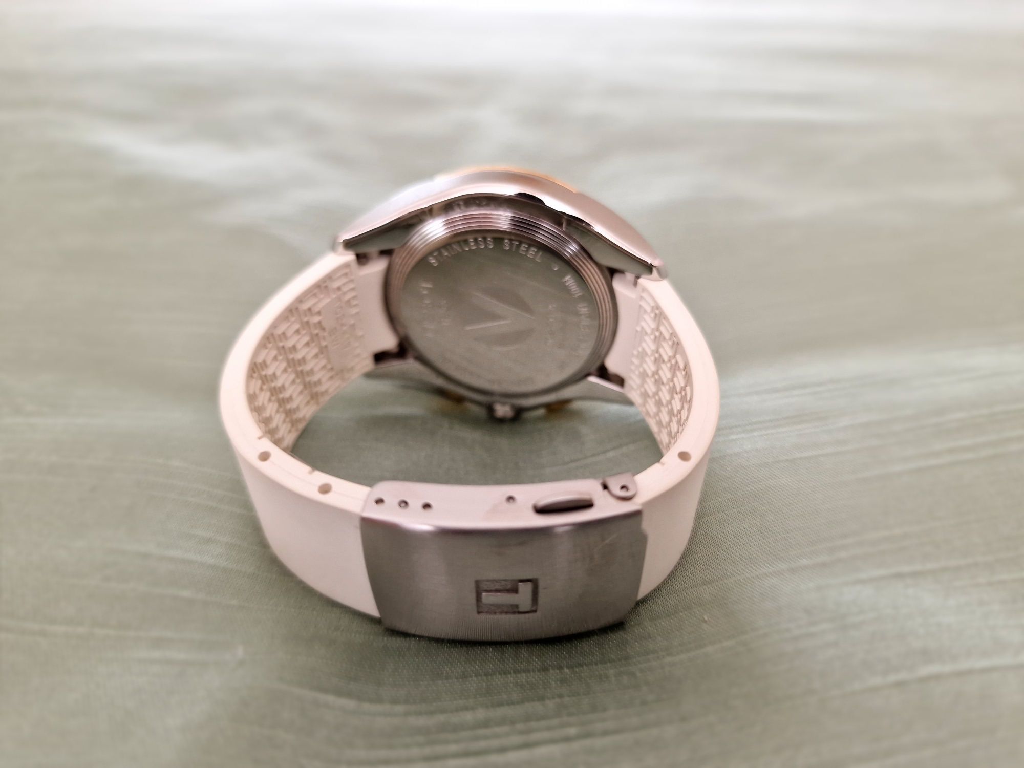 Relógio Homem Cronógrafo Tissot T024417a - como NOVO
