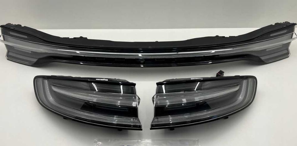 PORSCHE macan 95b фонари левые правый