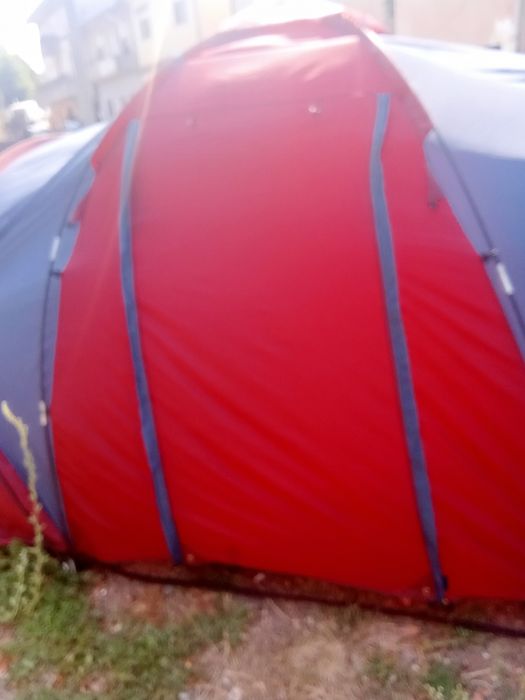 Tenda de campismo 2 quartos e uma sala