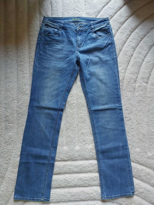 Jeansy damskie S. Oliver | Straight Fit | rozmiar W31 L32
