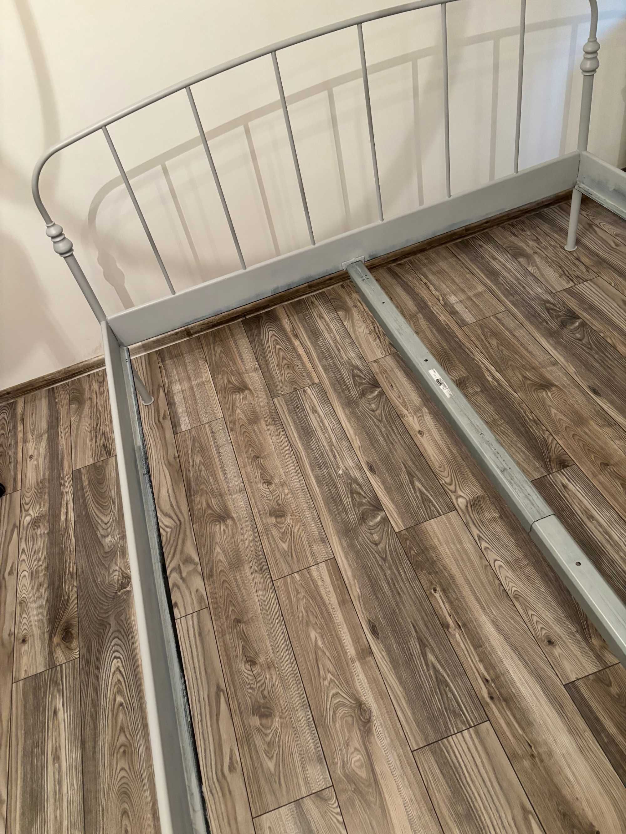 Łóżko podwójne z metalowym stelażem  180x200 cm- Skorva Ikea